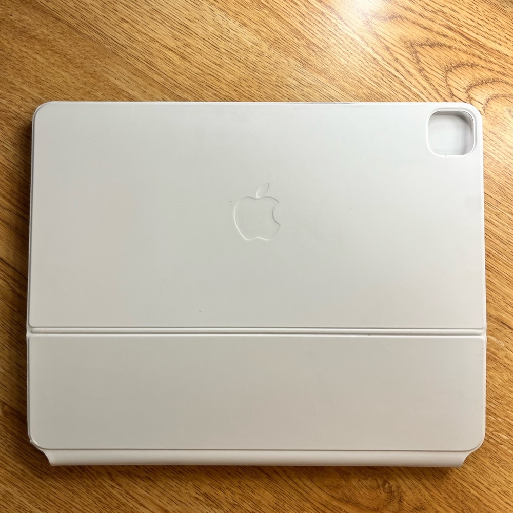 Apple White Magic Keyboard for iPad Pro 12.9 inches (3rd, 4th, or 5th)